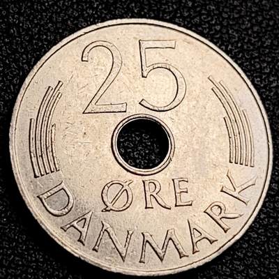 泉币菌-第231场-拍品多 请提前出价 丹麦1973年25欧尔中孔镍币 玛格丽特二世花押 