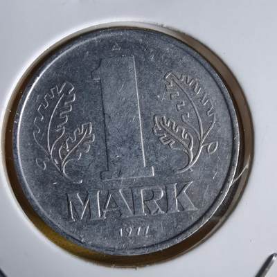 沼泽如烟--第1064场 东德1977年1马克