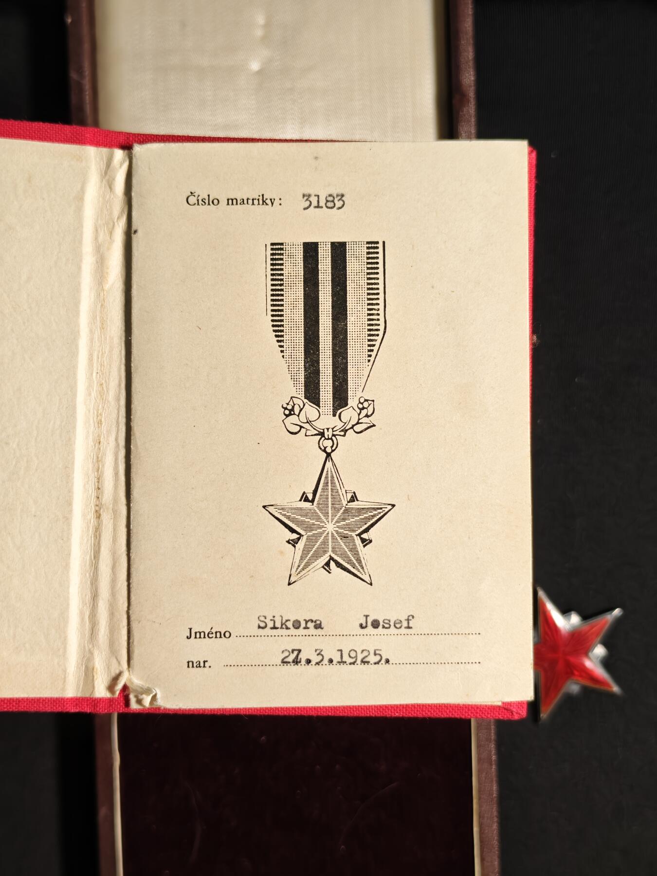 东亚欧洲主题杂货徽章勋章拍卖⑩ （五一大拍350+）