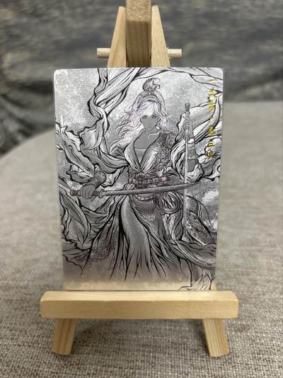 喜灰玩卡拍卖第八期，接拍品0佣金，欢迎送拍，释放现金流，让自己有资金可以购买更多喜欢的卡牌，让别的卡友能淘到更多心仪的卡牌 - 卡德曼 张建东水浒 特卡 扈三娘 折光粗闪 线稿一张 