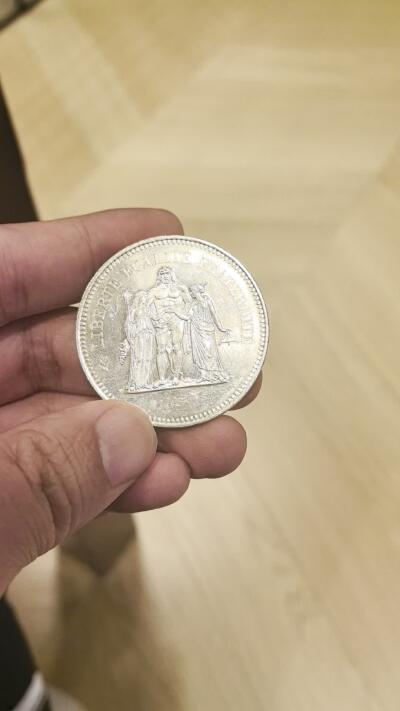 欧洲银章、铜章，大优惠起拍价都是银价计算