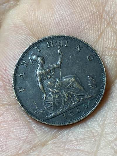 2026年第四十七场(总第二百一十六场）外国好品散币场(免佣金) 英国🇬🇧1886年1法新(维多利亚女王中年桂冠第三版)