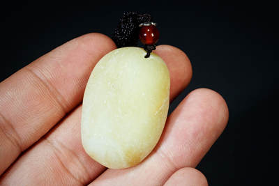 上海都达杂项专场102【全场包邮】  天然和田玉精雕《招财弥勒》挂件98-62