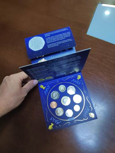 PCAI钱币  24-816  外国纸币与套币小专场 少见的英国原装套币  原装原光原封