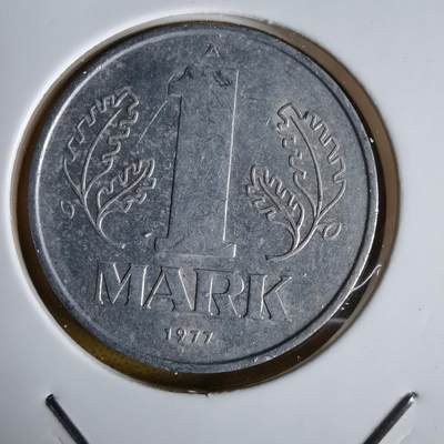 沼泽如烟--第1064场 东德1977年1马克