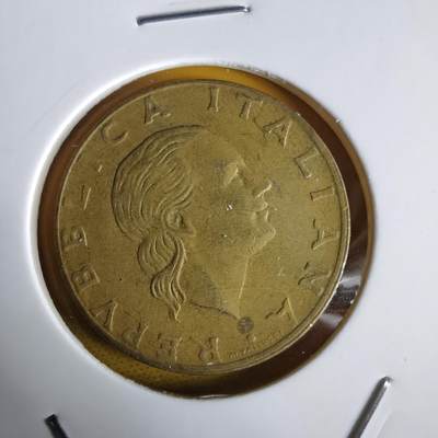 沼泽如烟--第1064场 意大利1993年200里拉