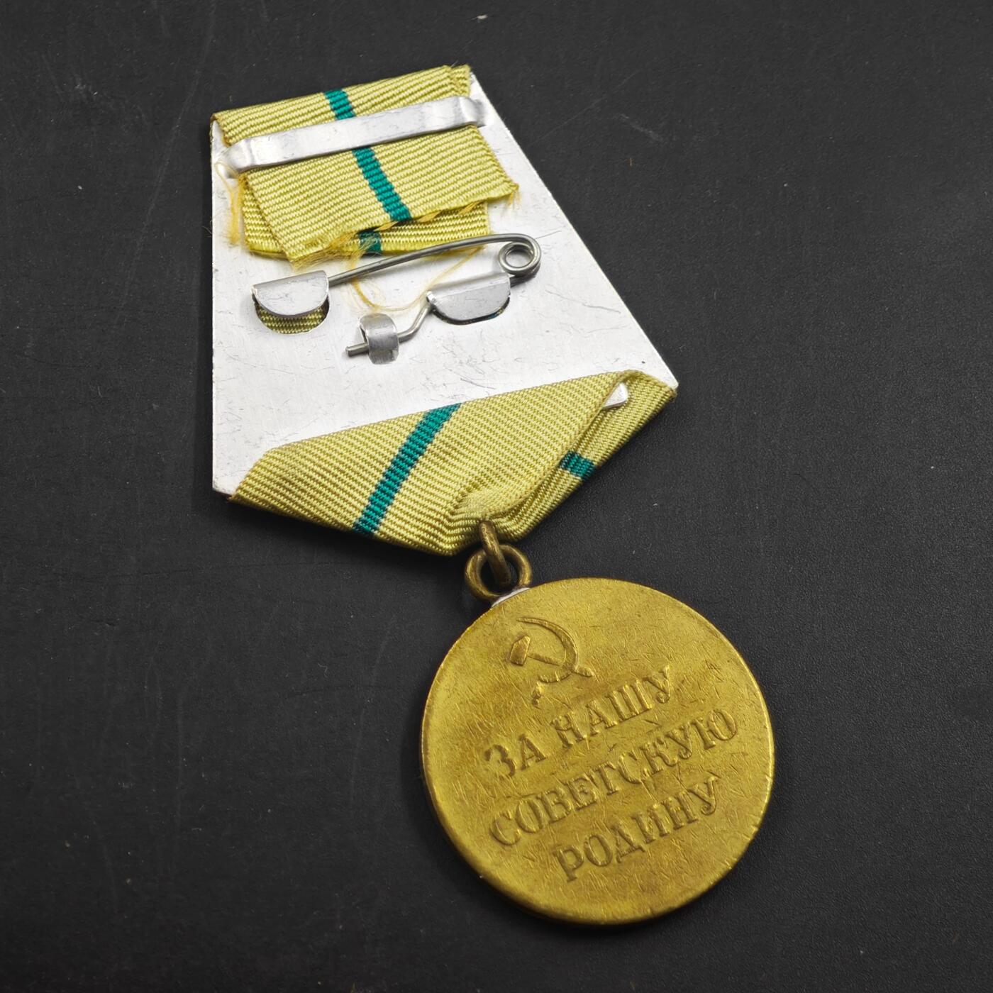 4月23日结束，成斌徽章钱币专场