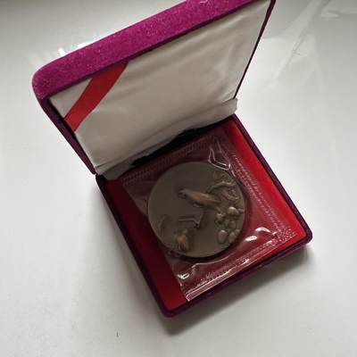 🌹外币初藏🌹🐯2026年第46场   每周二四六晚8️⃣点  世界硬币 苏联泰国纪念币 1983年 中国造币总公司 上海造币厂 宋人画选 果熟来禽图 60mm 大铜章 原锦盒