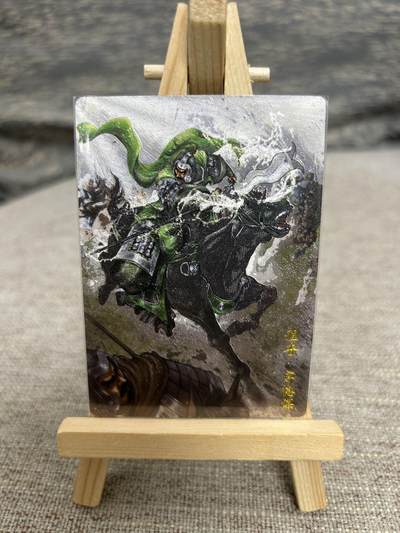 喜灰玩卡拍卖第八期，接拍品0佣金，欢迎送拍，释放现金流，让自己有资金可以购买更多喜欢的卡牌，让别的卡友能淘到更多心仪的卡牌 卡德曼 三国演义 谷粒老师绘 程普 折光粗闪