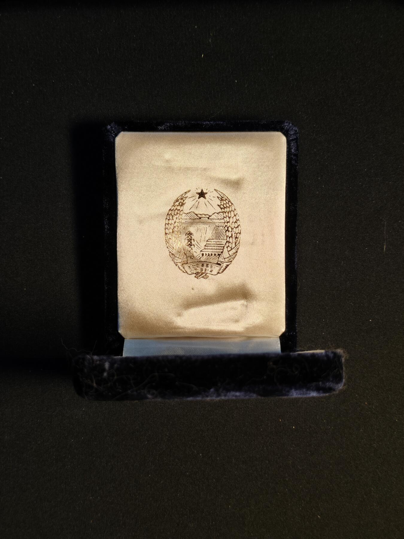 东亚欧洲主题杂货徽章勋章拍卖⑩ （五一大拍350+）