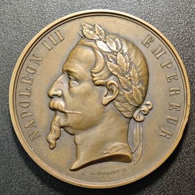 【德藏】世界币章拍卖第171期（拍品征集中~欢迎藏友联系） 1855年 法国拿破仑三世与英国维多利亚女王会晤纪念大铜章 丰饶角边铭 直径约：75.9mm；重约：204.3g