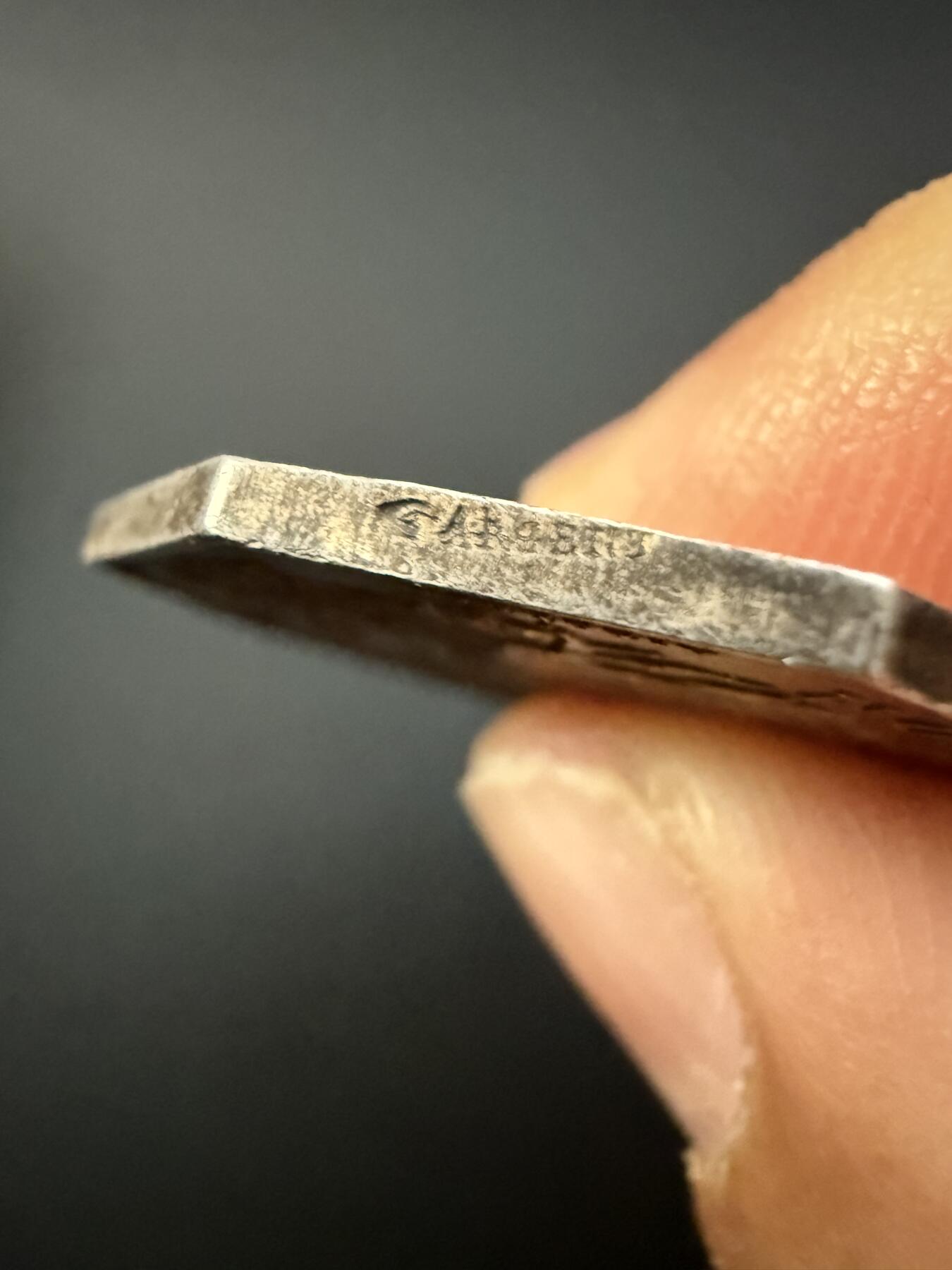 【周六 19:30】乾藏阁外国银币专场・裸币 / 评级币 + 银章铜章 保真包老 法国 Blaye 公证人八角银章 正义女神 19 世纪 欧洲古董银章