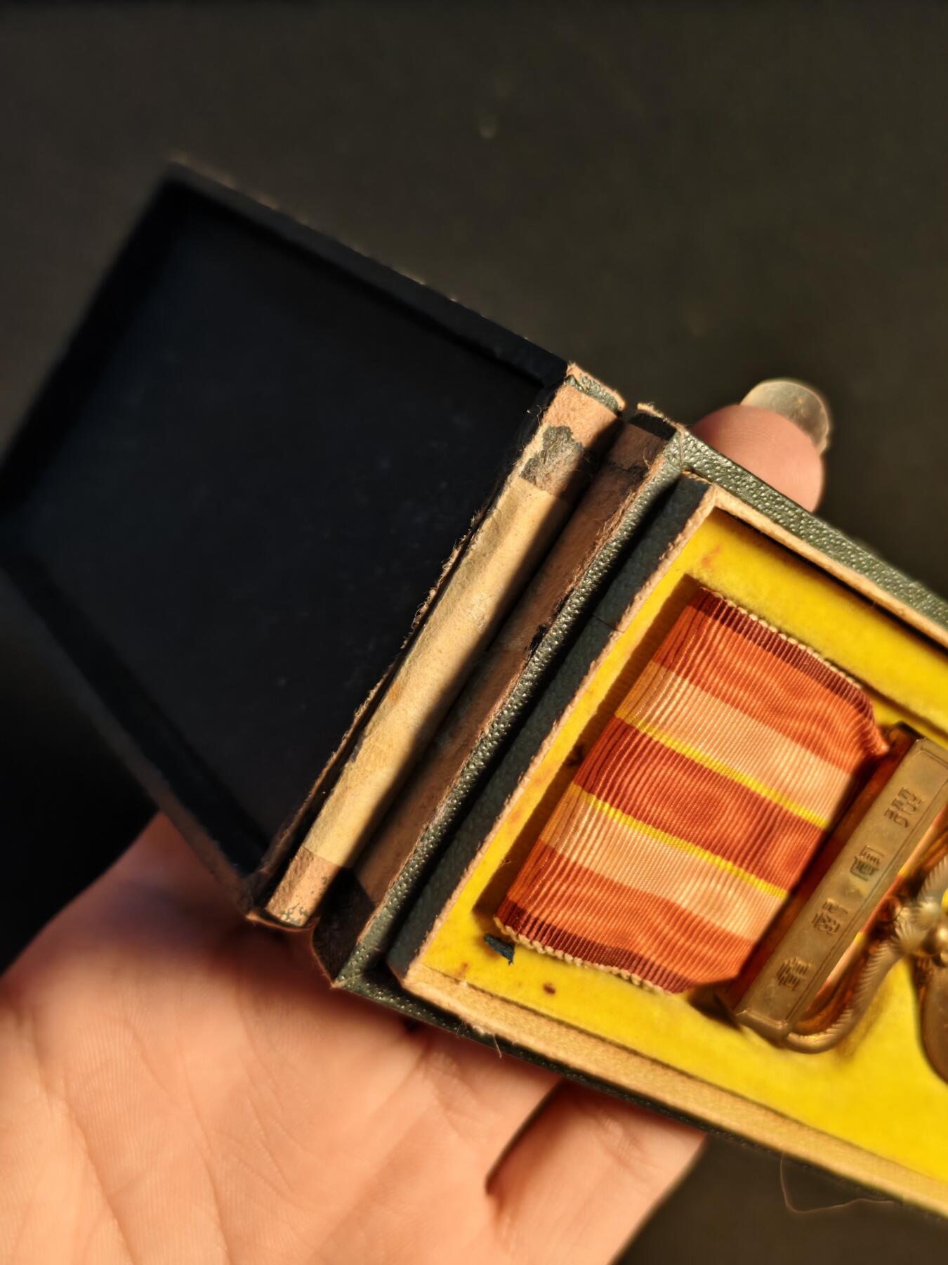 东亚欧洲主题杂货徽章勋章拍卖⑩ （五一大拍350+）