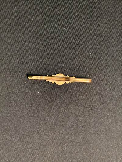 东亚欧洲主题杂货徽章勋章拍卖⑩ （五一大拍350+） 日本皇室菊纹领带夹