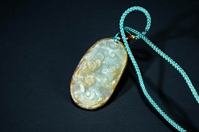 上海都达杂项专场102【全场包邮】  天然和田玉精雕《代代数钱》挂件98-60