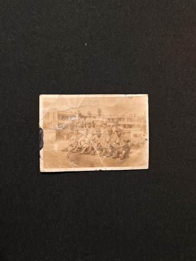 东亚欧洲主题杂货徽章勋章拍卖⑩ （五一大拍350+） 日军南洋照片合影一张