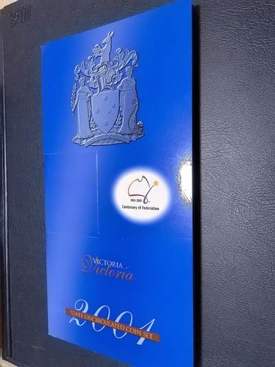 长老汇马年精选第十九场拍卖 2001澳大利亚联邦百年维多利亚3枚卡装，限量版，克书70多美金