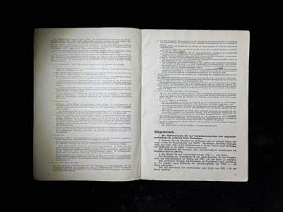 戎马世界章牌大赏第115期 德三 铜级近战勋饰套证 获得者 埃温・戈泽布林克 下士，包含 二级铁十字勋章证书 铜级近战勋饰证书 黑色战伤奖章  铜级体能证书，得主最终在库尔兰包围圈阵亡