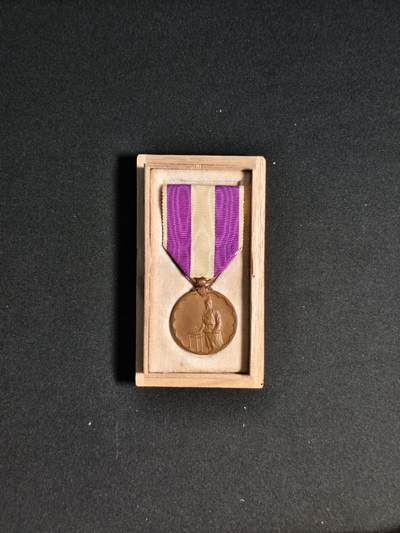 东亚欧洲主题杂货徽章勋章拍卖⑩ （五一大拍350+） 日本国势调查纪念章