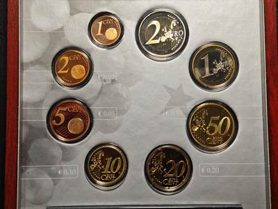 【德藏】世界币章拍卖第171期（拍品征集中~欢迎藏友联系） 精制欧元硬币套装