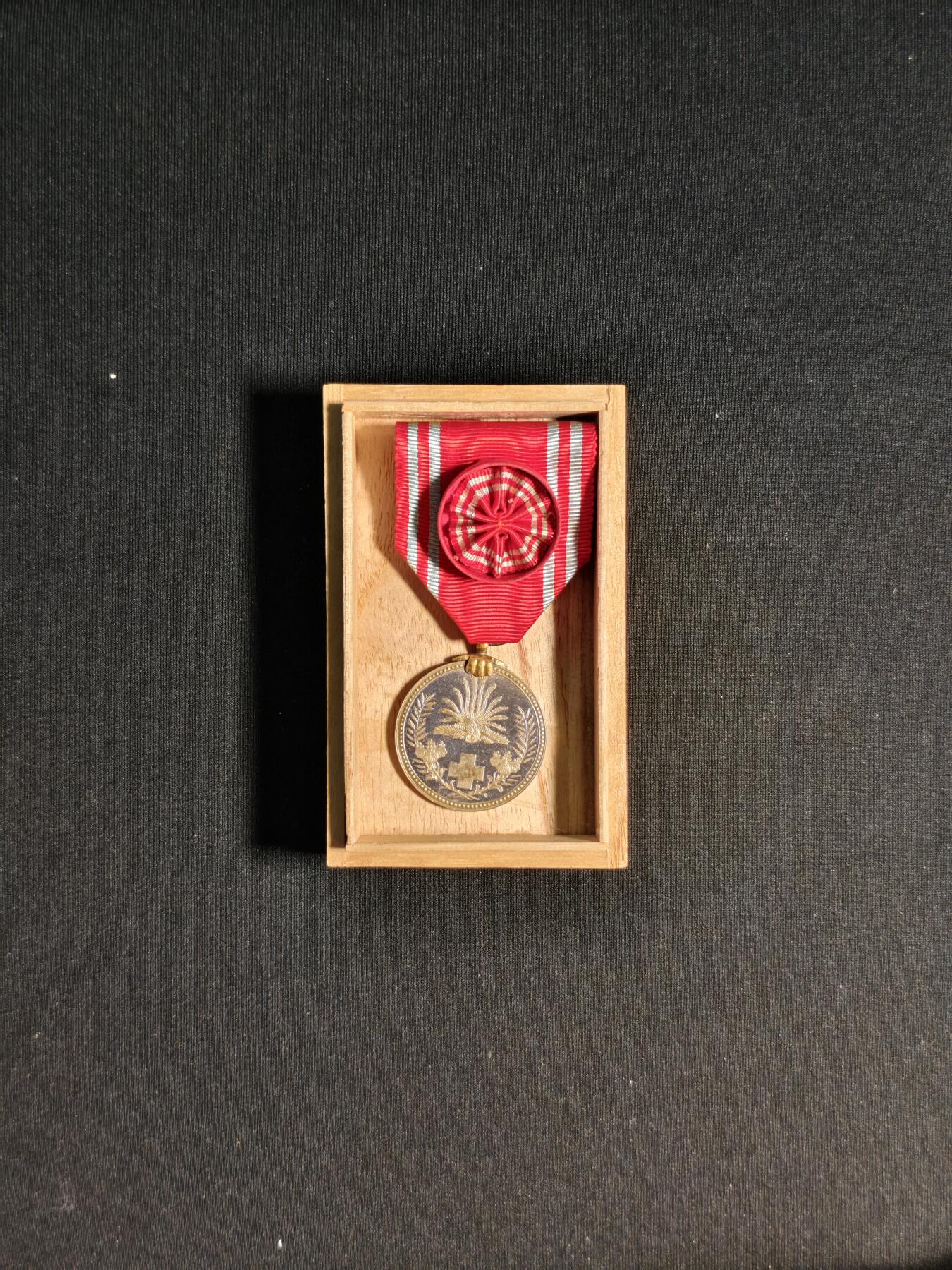 东亚欧洲主题杂货徽章勋章拍卖⑩ （五一大拍350+）