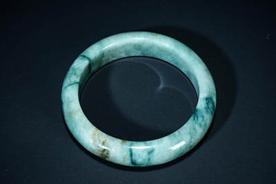 上海都达杂项专场102【全场包邮】  天然花青种翡翠（A货）手镯 附鉴定证书98-25