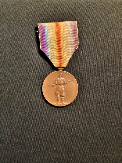 东亚欧洲主题杂货徽章勋章拍卖⑩ （五一大拍350+） 日本一战胜利纪念章