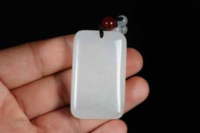 上海都达杂项专场103【全场包邮】  石英质玉平安无事牌挂件 附鉴定证书71-287