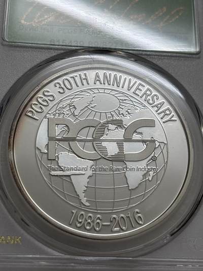 文馨钱币收藏第 303 场，【五一钱币荟，收藏盛宴】长期接代拍业务 PCGS成立30周年纪念章总裁签名版，镜面工艺非常精致，编码 359