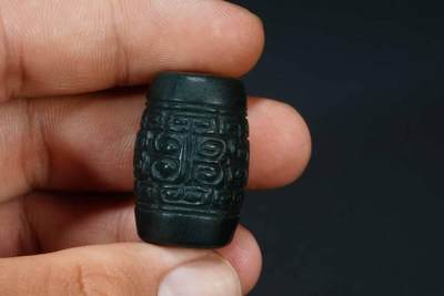 上海都达杂项专场103【全场包邮】  和田玉青玉回纹桶珠71-243