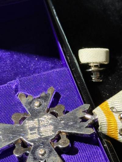 戎马世界章牌大赏第115期 六等瑞宝章，荣典前最后一版，插针略带库存纸盒