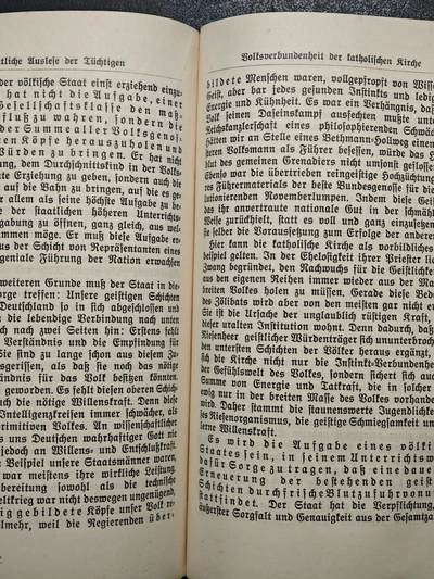 【德藏】世界币章拍卖第171期（拍品征集中~欢迎藏友联系） 75新 德国民族社会主义工人党党首自传 *的奋斗 硬壳精装 全书约892页