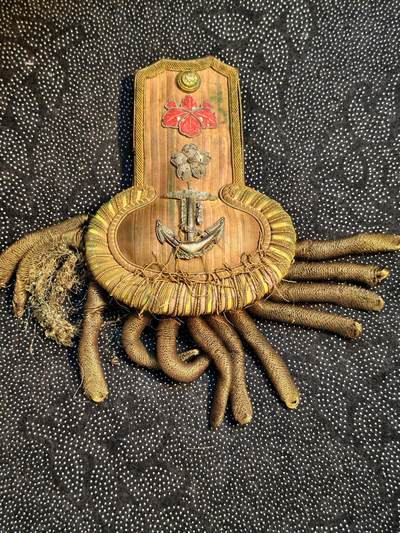 东亚欧洲主题杂货徽章勋章拍卖⑩ （五一大拍350+） 日本礼服肩章残件