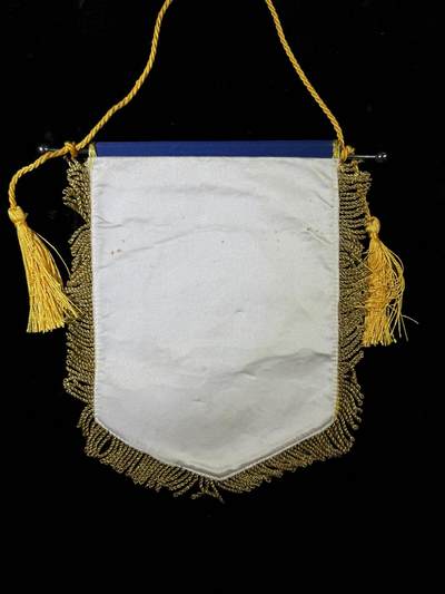 戎马世界章牌大赏第115期 法国里昂联合民事军事行动小组部队挂旗，金属丝刺绣工艺