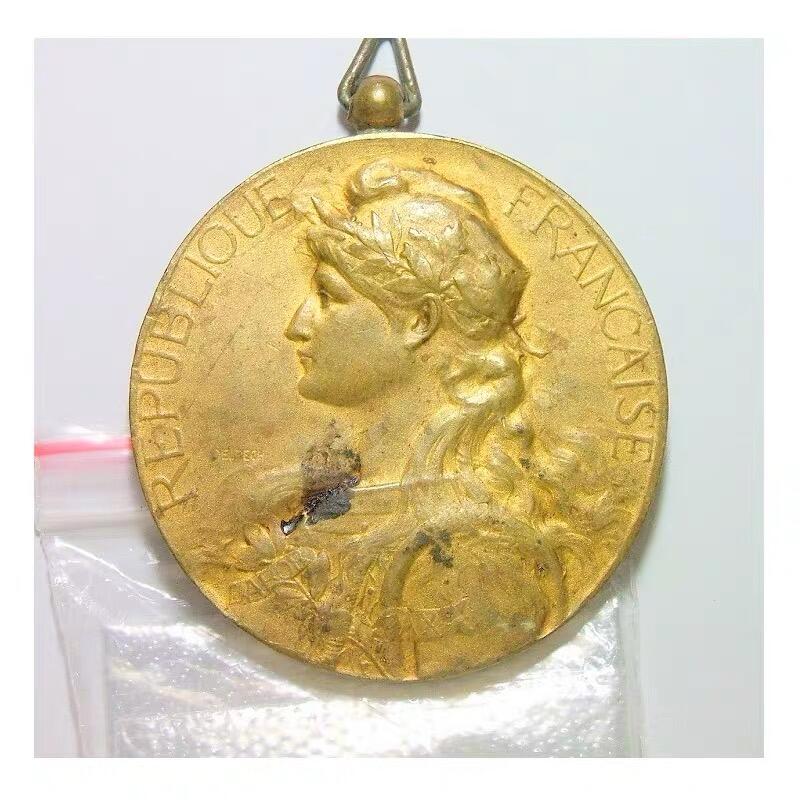法国1927年 女神玛丽安娜高浮雕精制大镀金章 45MM