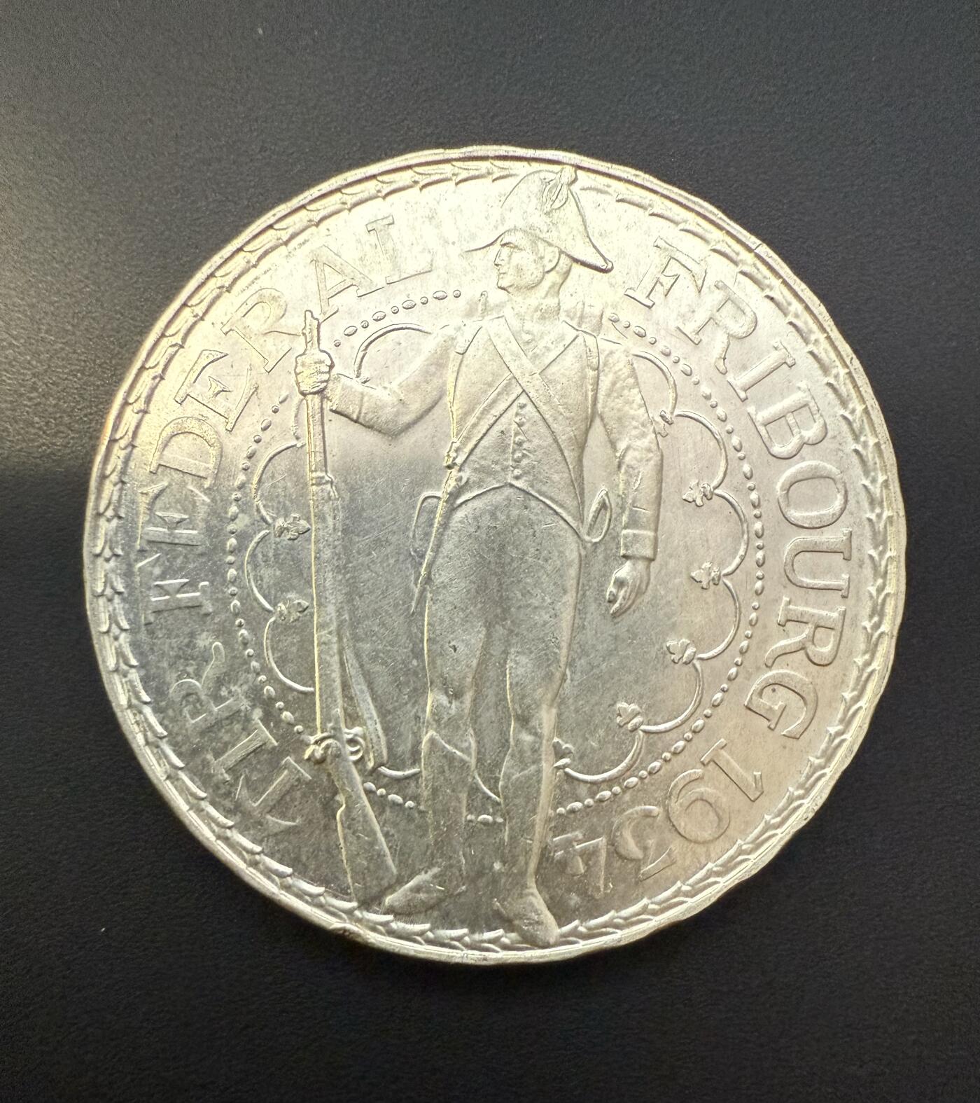 【周六 19:30】乾藏阁外国银币专场・裸币 / 评级币 + 银章铜章 保真包老 瑞士 1934 年弗莱堡联邦射击节 5 法郎银币