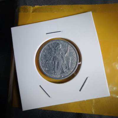 沼泽如烟--第1066场 法属波利尼西亚1999年1法郎