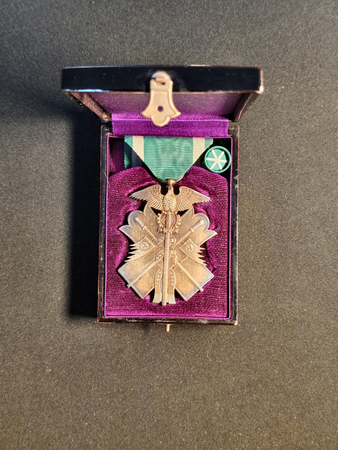 东亚欧洲主题杂货徽章勋章拍卖⑩ （五一大拍350+）