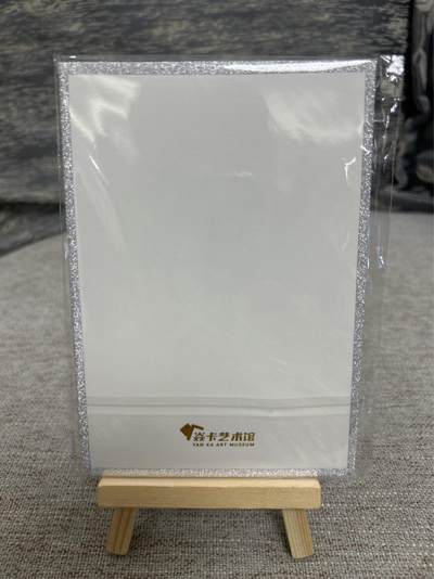 喜灰玩卡拍卖第八期，接拍品0佣金，欢迎送拍，释放现金流，让自己有资金可以购买更多喜欢的卡牌，让别的卡友能淘到更多心仪的卡牌 燎原 刷子老师绘图 亚克力镜面色纸 10cmX14.3cm