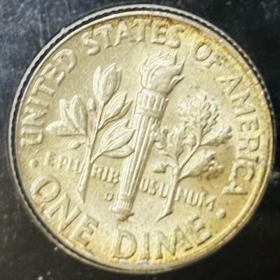 文馨钱币收藏第 303 场，【五一钱币荟，收藏盛宴】长期接代拍业务 原光好品美国 1 分---1 美元 6 枚套币，其中包含 1889 年摩根一元银币（26.73 克），1964 年肯尼迪半美元银币（12.5 克），1960 年华盛顿 25 分银币（6.25 克），1964 年罗斯福 10 分银币（2.5 克）共计 47.98 克均为 900 银，细节看图