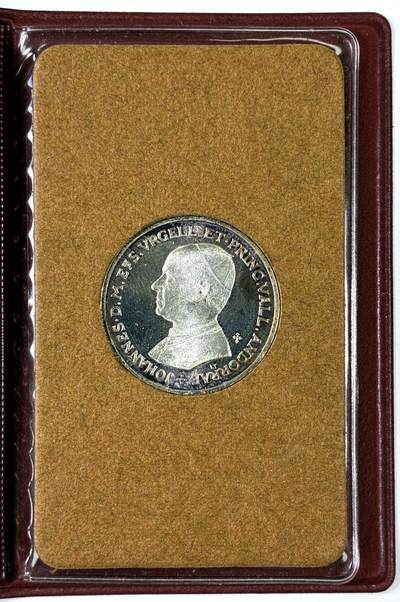 【雨安】【直播拍卖】【裸币套币-001期】 2026-04-24 周五 19:30 (金价1034, 银价18.00) [现代装帧] Andorra 安道尔 1980年 银章