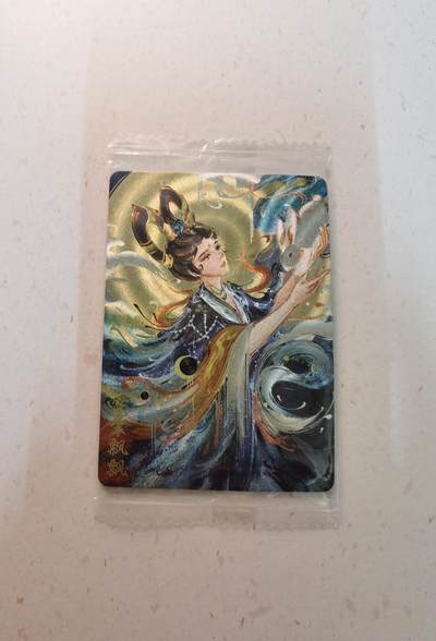 蜂潮卡牌  拍卖003期  0佣收拍（4月26日  21点  截拍） 闹海荟ACGN创作展2025春  限定卡  可可瑞听-嫦娥飞天  霓裳飘飘  