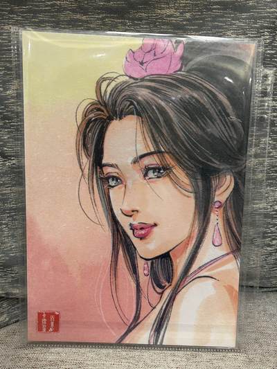 喜灰玩卡拍卖第八期，接拍品0佣金，欢迎送拍，释放现金流，让自己有资金可以购买更多喜欢的卡牌，让别的卡友能淘到更多心仪的卡牌 百里 港漫水浒 夏伟义老师绘 特卡  潘金莲 A4折光粗闪 大卡