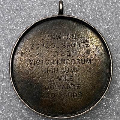 【雨安】【直播拍卖】【裸币套币-001期】 2026-04-24 周五 19:30 (金价1034, 银价18.00) [徽章奖章] Great Britain [章] 英国 1923年 哈德斯菲尔德大学运动会 银奖章 15.3克