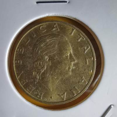 沼泽如烟--第1066场 意大利1994年200里拉纪念币