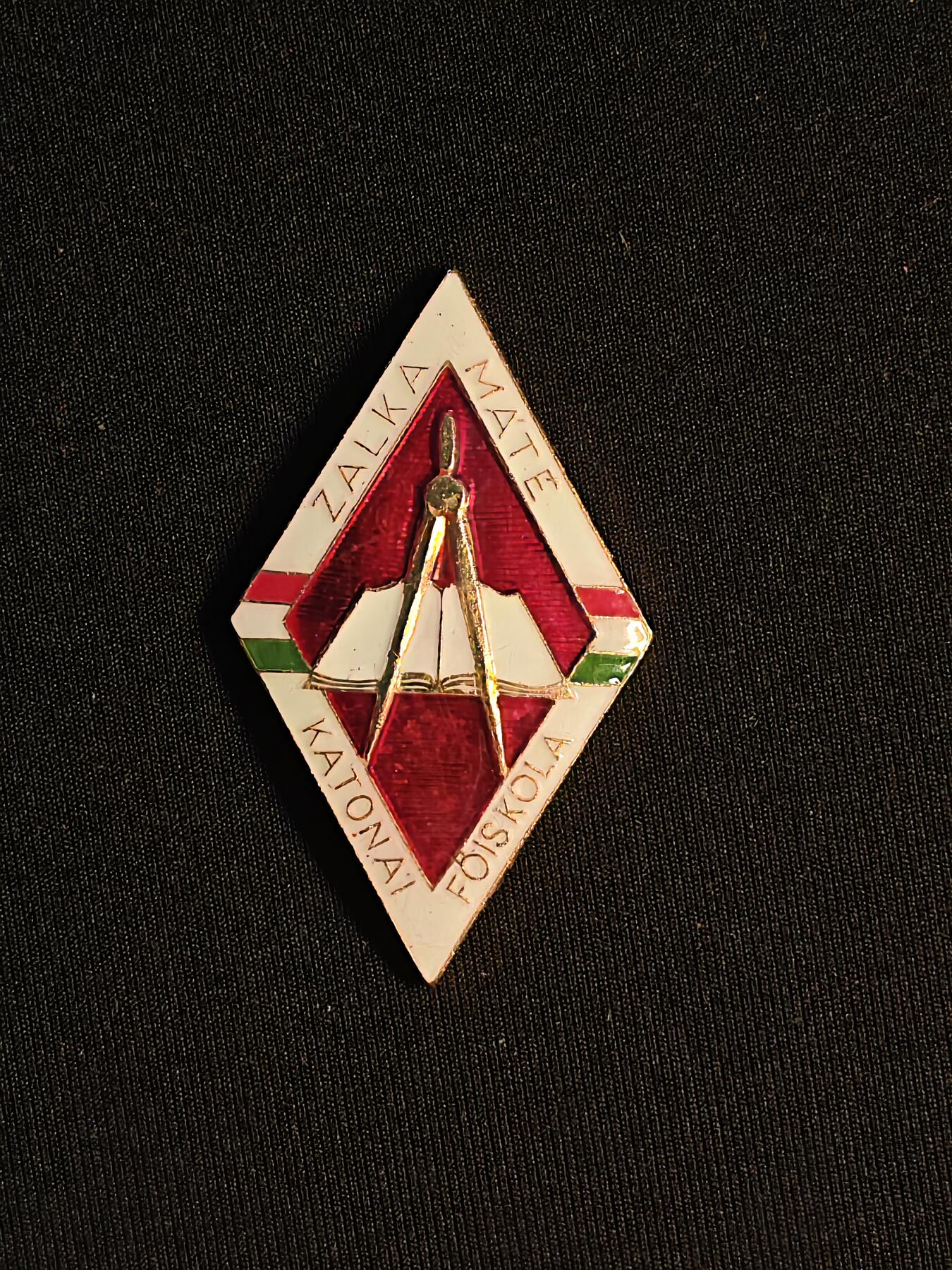 东亚欧洲主题杂货徽章勋章拍卖⑩ （五一大拍350+）