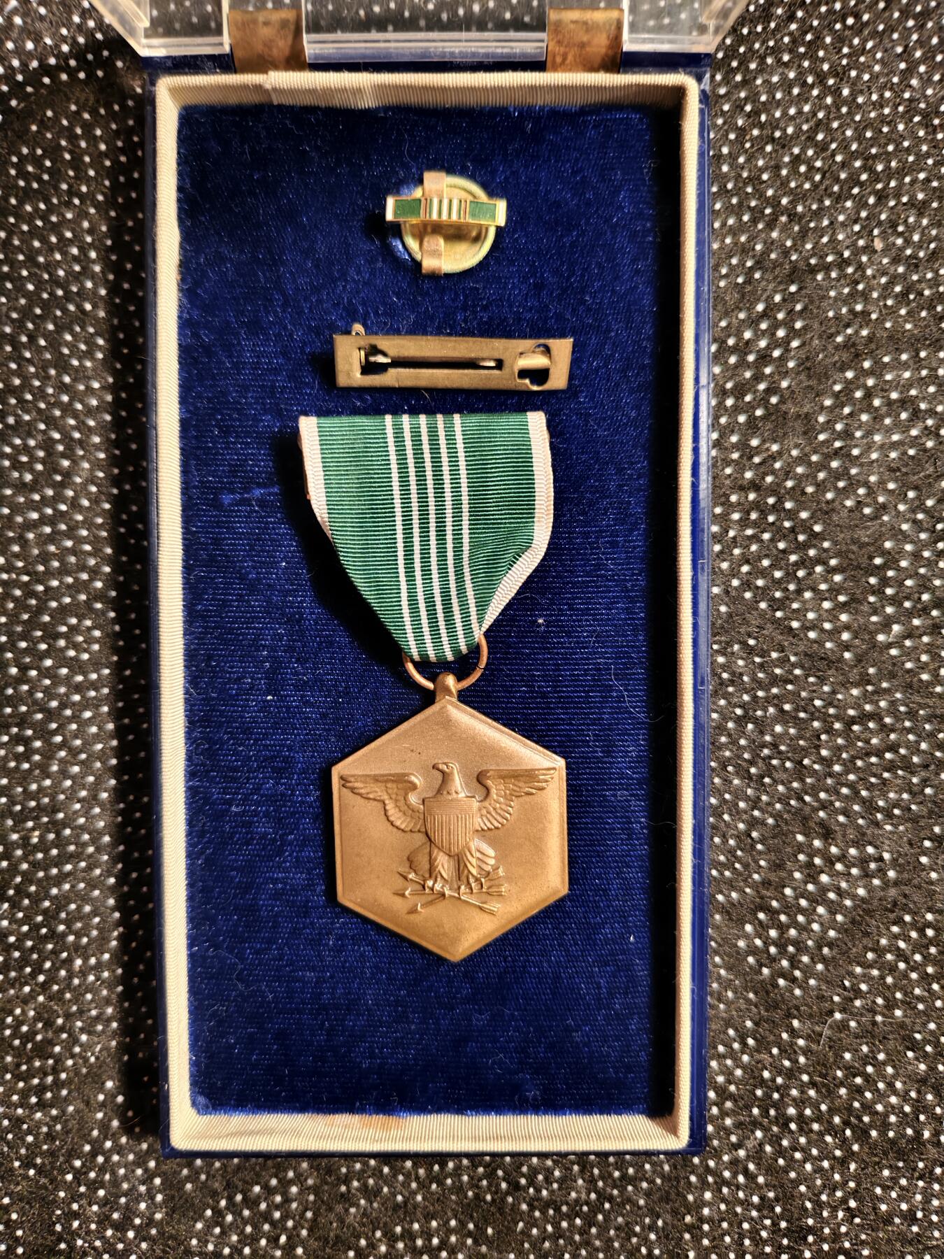 东亚欧洲主题杂货徽章勋章拍卖⑩ （五一大拍350+）