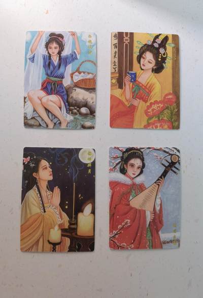 蜂潮卡牌  拍卖003期  0佣收拍（4月26日  21点  截拍） 华夏惊鸿录  四大美女（西施&杨玉环&貂蝉&王昭君）  普卡  天空 绘