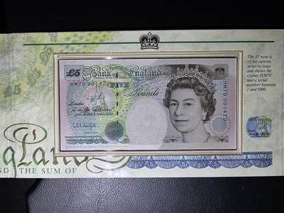 叁拾收藏第36期 英国96年5镑 纪念册  含一枚硬币  UNC