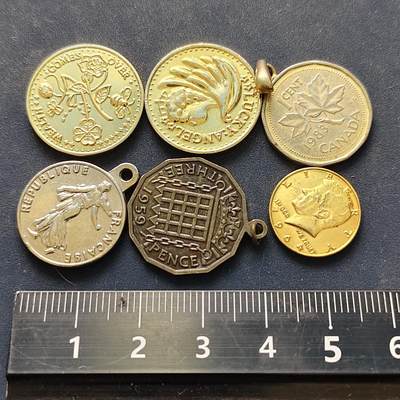 【全场包邮】纯粹捡漏拍522场 【纪念章】各国迷你纪念章6枚一组